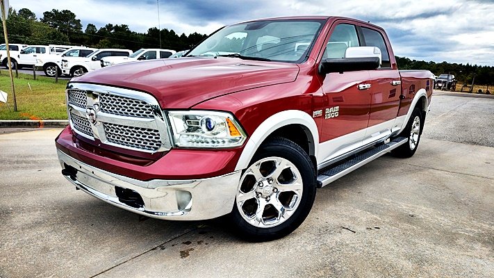 2015 RAM Ram 1500 Pickup Laramie's photo