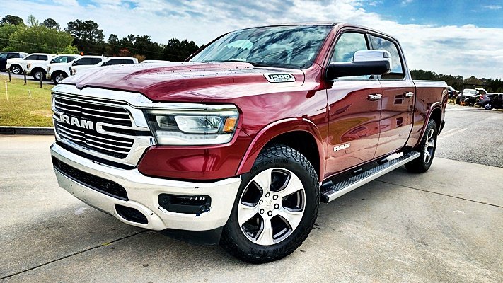 2019 RAM 1500 Laramie 4x4 Crew Cab 6'4's photo