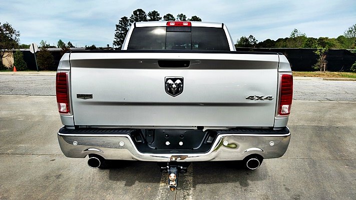 2017 RAM Ram 1500 Pickup Laramie - Photo 8