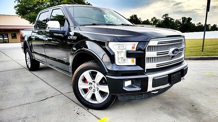Ford F150 photo 2