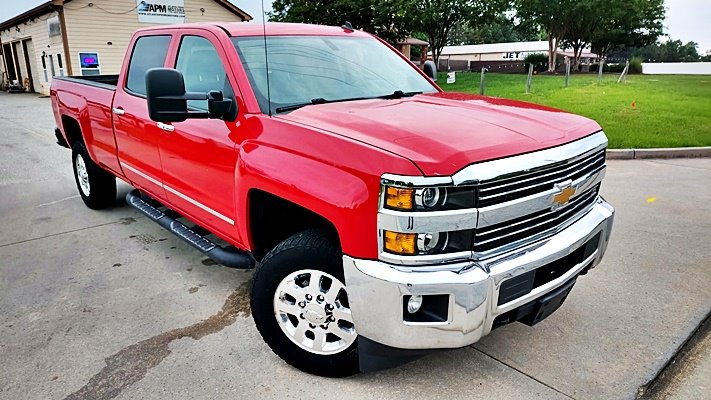 Chevrolet Silverado 2500 photo 4