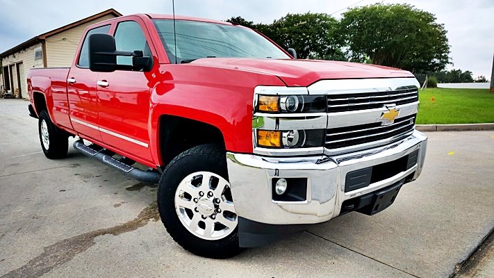 Chevrolet Silverado 2500 photo 2