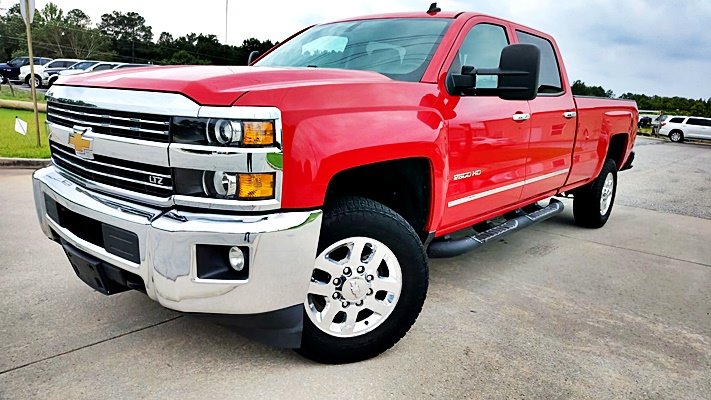 2015 Chevrolet Silverado HD LTZ 4WD Crew Cab Long Box's photo