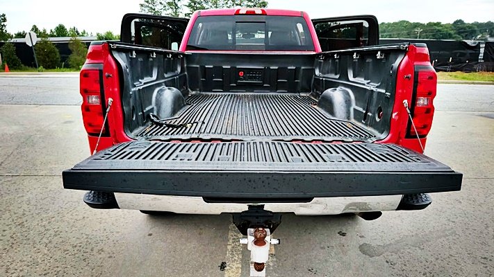Chevrolet Silverado 2500 photo 21