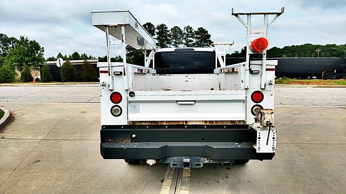 Ford F350SD photo 8