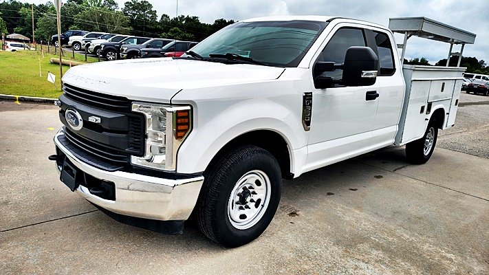 Ford F350SD photo 5