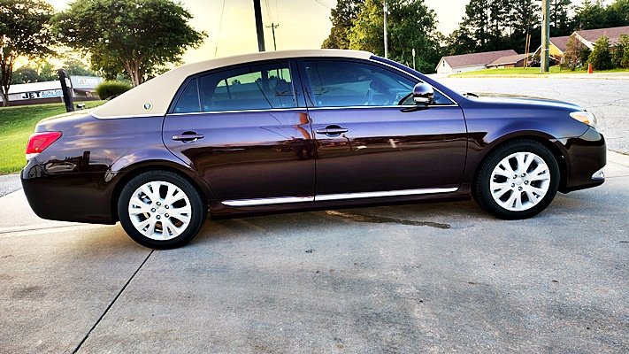 Toyota Avalon photo 11