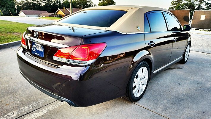 Toyota Avalon photo 10