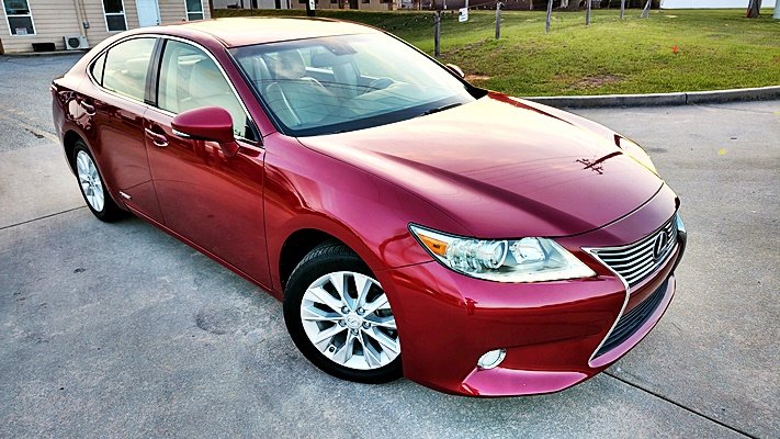 Lexus ES 300h photo 4