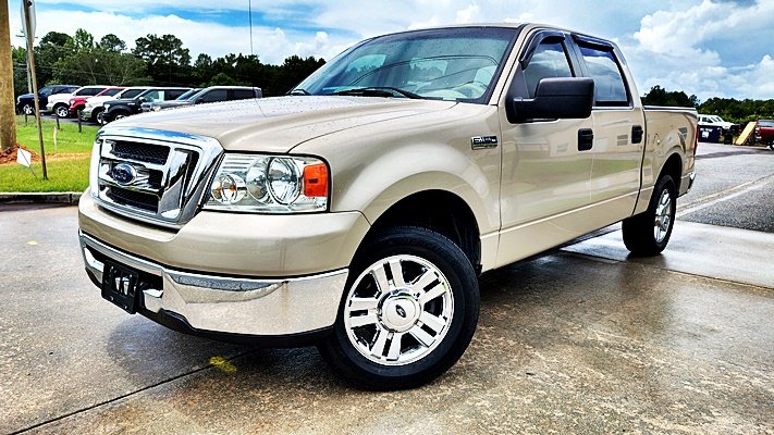 2007 Ford F-150 XLT SuperCrew 139-in's photo