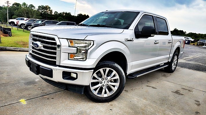2017 Ford F-150 XLT SuperCrew 5-1/2 Box's photo