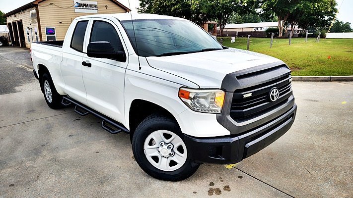 Toyota Tundra photo 4