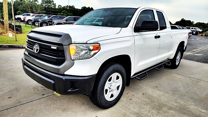 Toyota Tundra photo 5