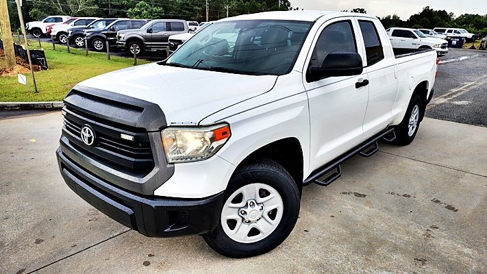 Toyota Tundra photo 3