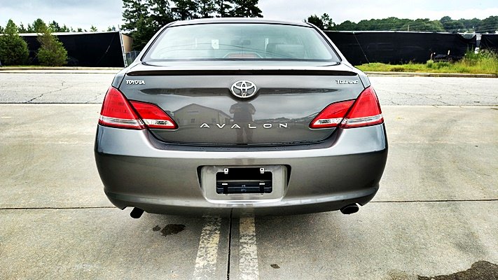 Toyota Avalon photo 8