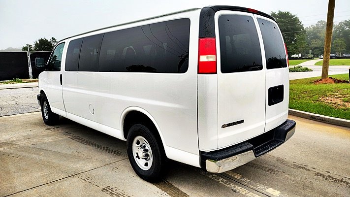 Chevrolet Express photo 7