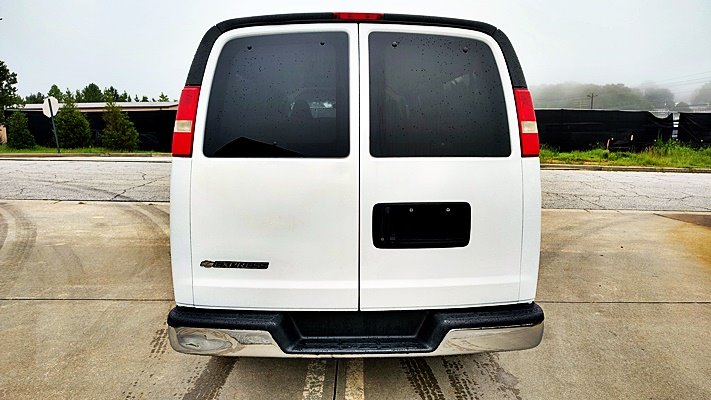 Chevrolet Express photo 8