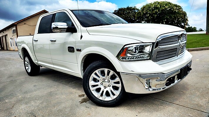 Ram 1500 photo 2