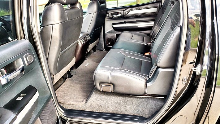 Toyota Tundra photo 16