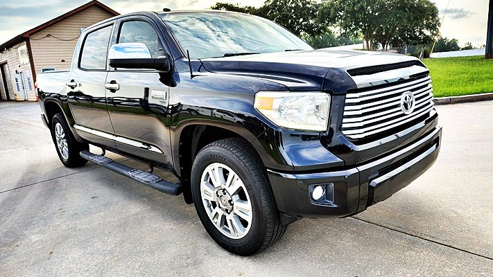 Toyota Tundra photo 11