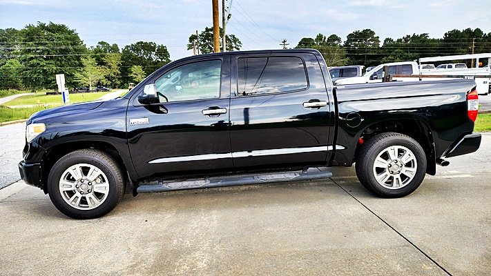 Toyota Tundra photo 6