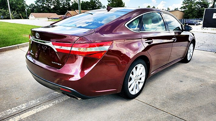 Toyota Avalon photo 9