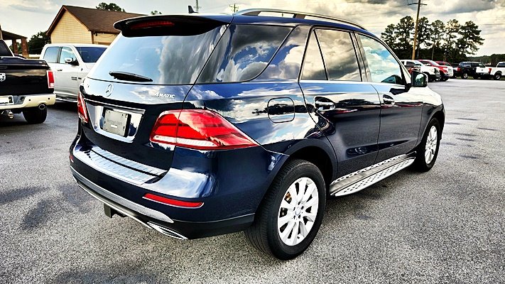Mercedes-Benz GLE photo 9