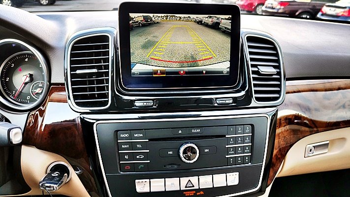 Mercedes-Benz GLE photo 20