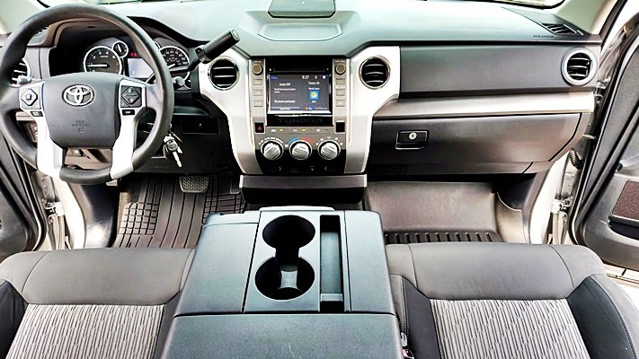 Toyota Tundra photo 14