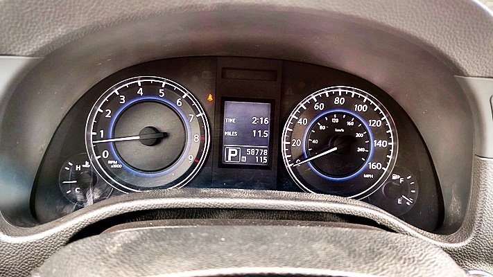 Infiniti G37 photo 18