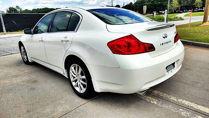 Infiniti G37 photo 7
