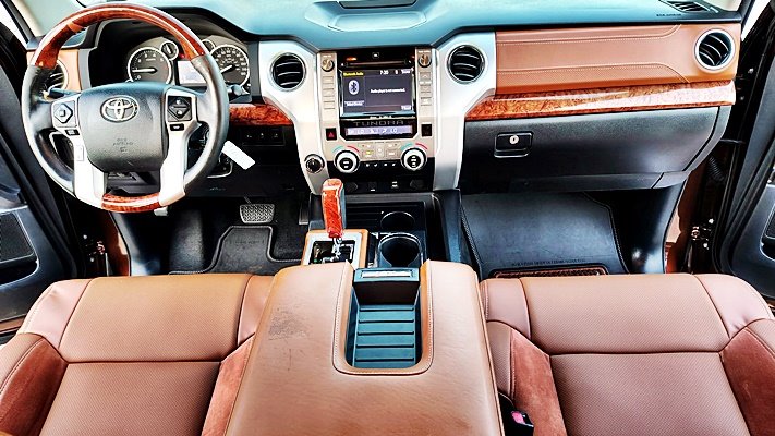 Toyota Tundra photo 14