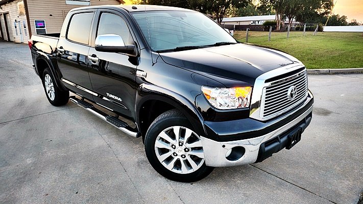Toyota Tundra photo 4