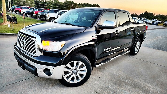 Toyota Tundra photo 3