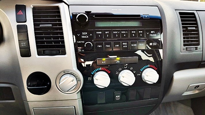 Toyota Tundra photo 19