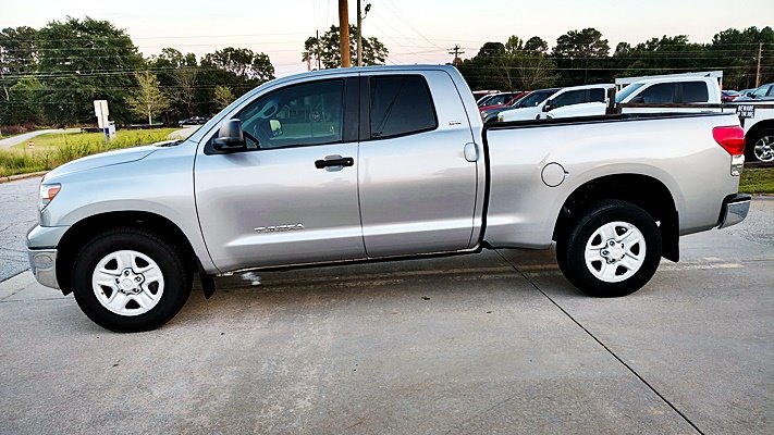 Toyota Tundra photo 6