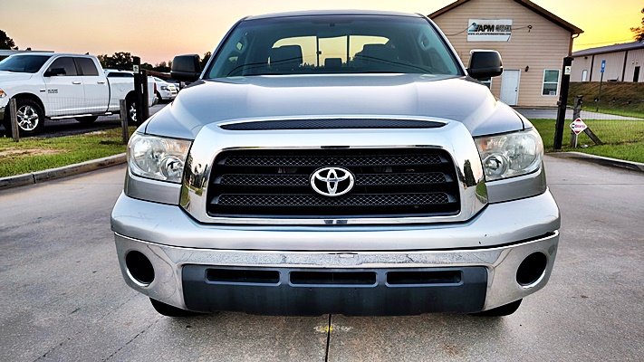 Toyota Tundra photo 12