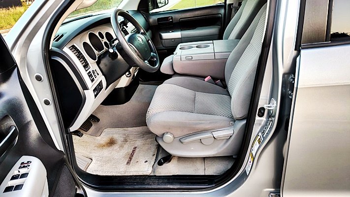 Toyota Tundra photo 13