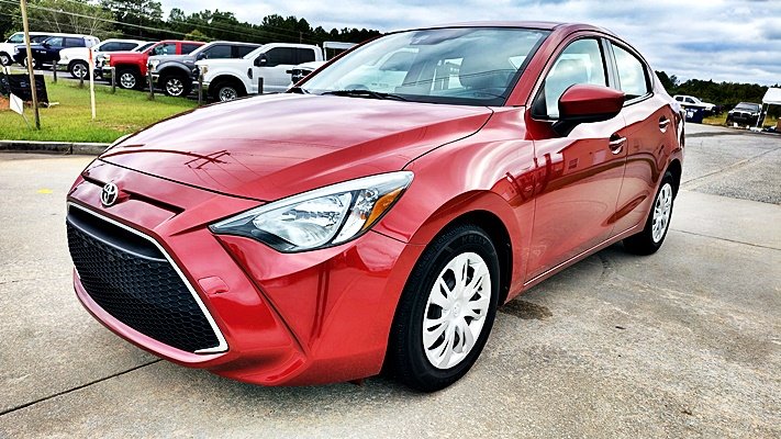 Toyota Yaris photo 5