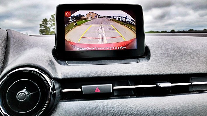 Toyota Yaris photo 19