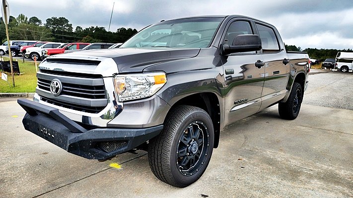 Toyota Tundra photo 5
