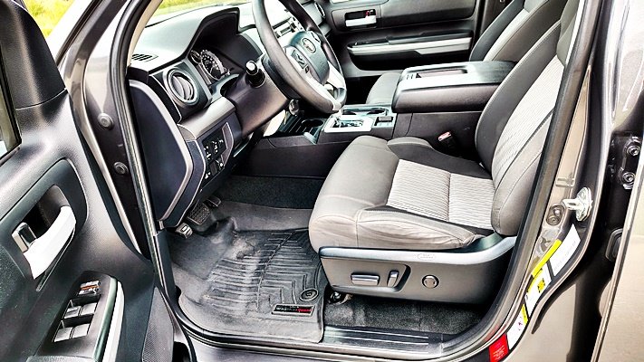Toyota Tundra photo 13