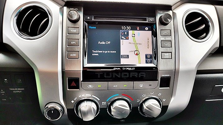 Toyota Tundra photo 19